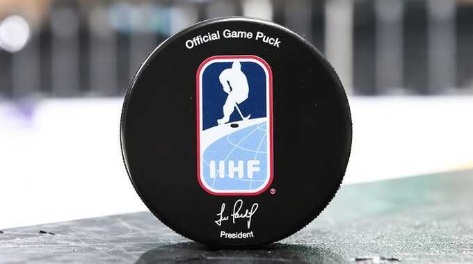 IIHF           